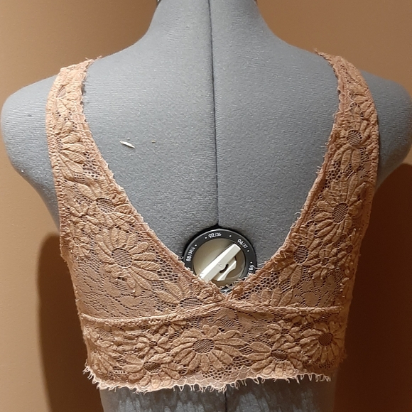 Tan bralette - Picture 4 of 4